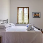 Casa Lory, Monteriggioni, Siena *