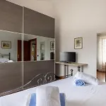 Casa Lory, Monteriggioni, Siena * Castellina Scalo