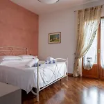 Casa Lory, Monteriggioni, Siena בית נופש