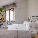 Casa Lory, Monteriggioni, Siena